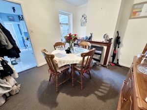 Dining room- click for photo gallery